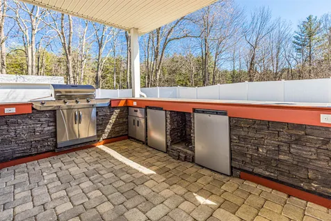 354 Durham Road Madbury NH 03823