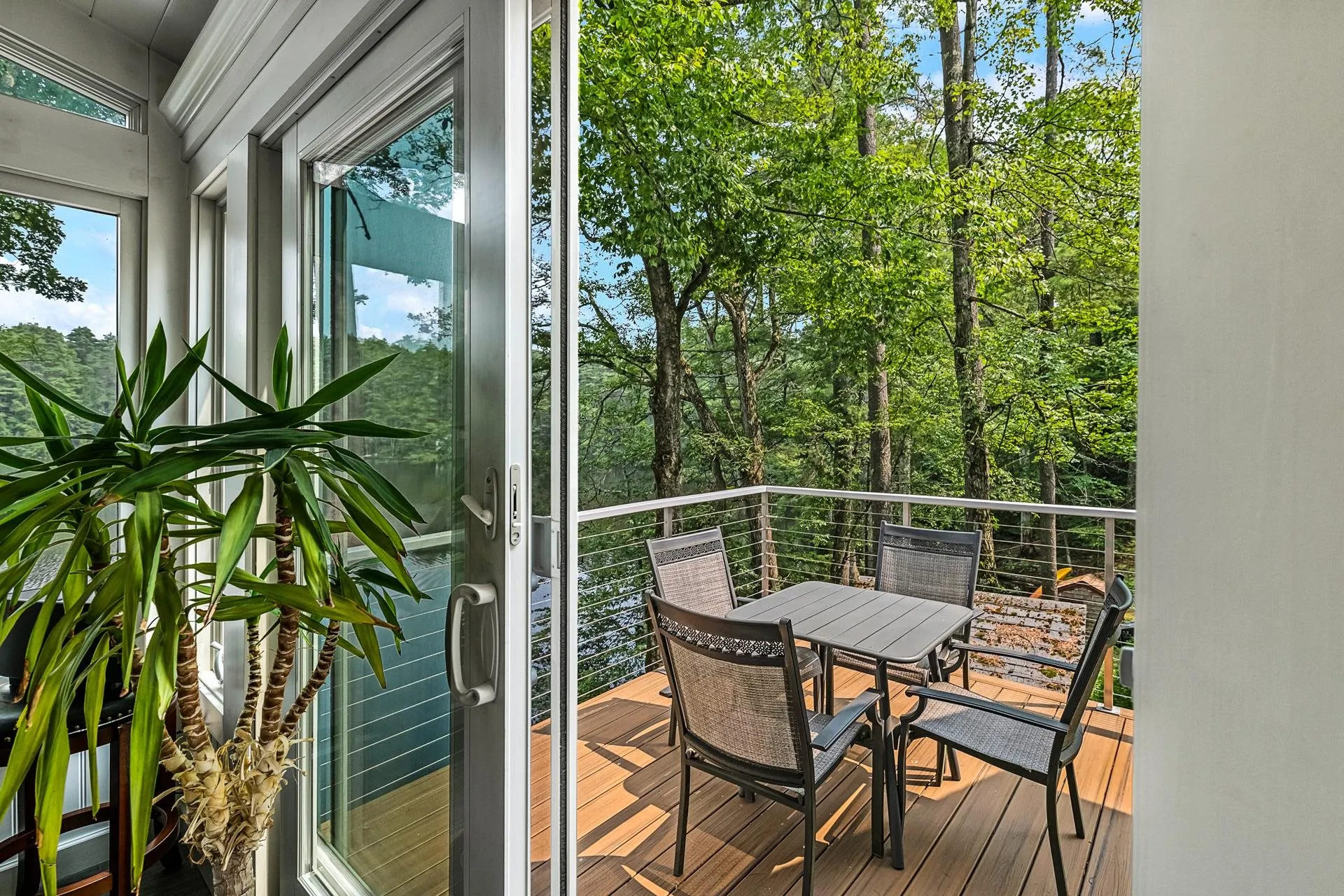 109 Toms Pond Lane Warner NH 03278
