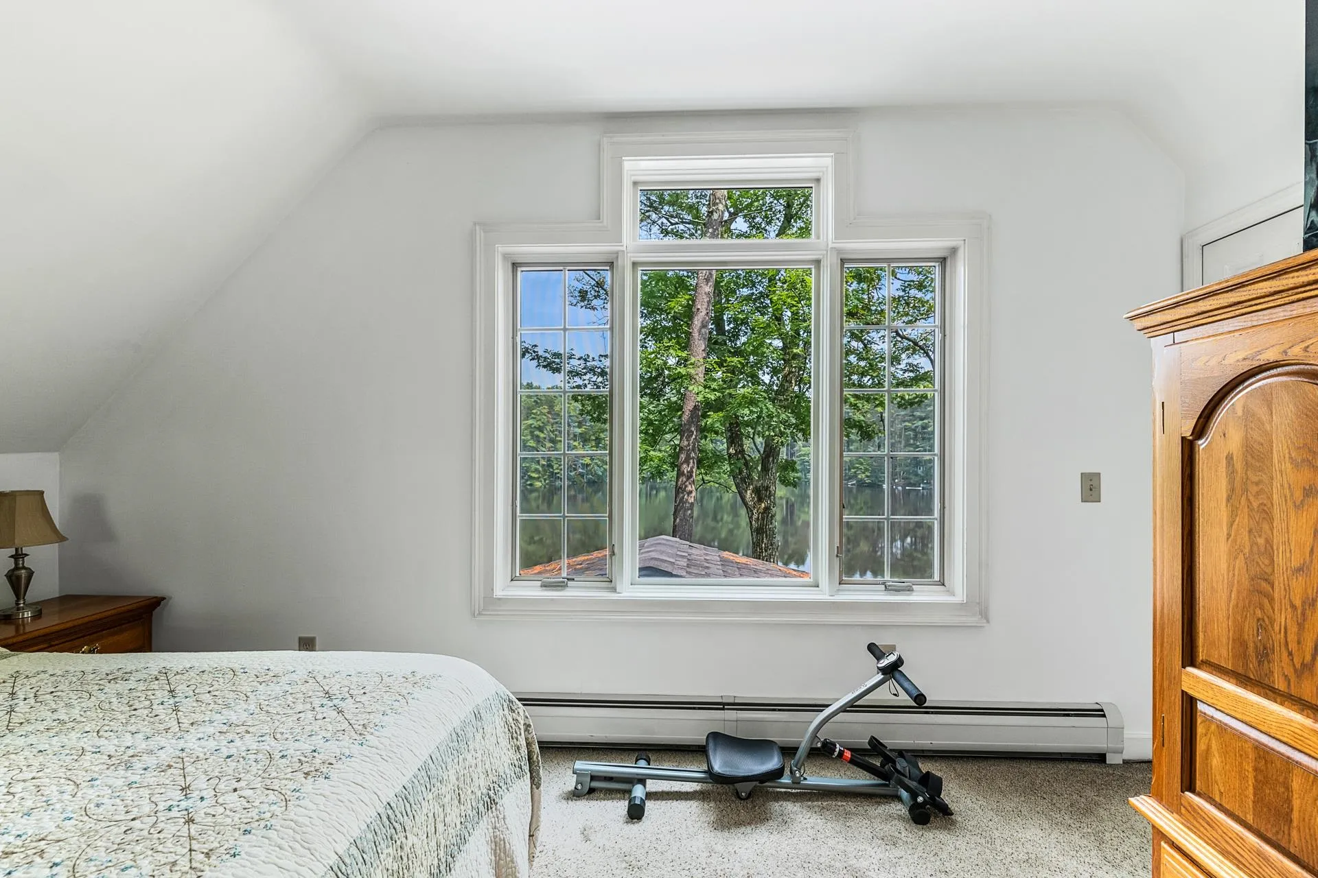 109 Toms Pond Lane Warner NH 03278