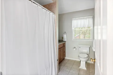 109 Toms Pond Lane Warner NH 03278
