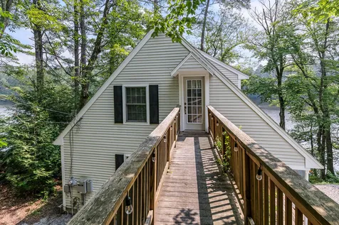 109 Toms Pond Lane Warner NH 03278