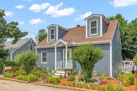 64 Wilmot Street Manchester NH 03103