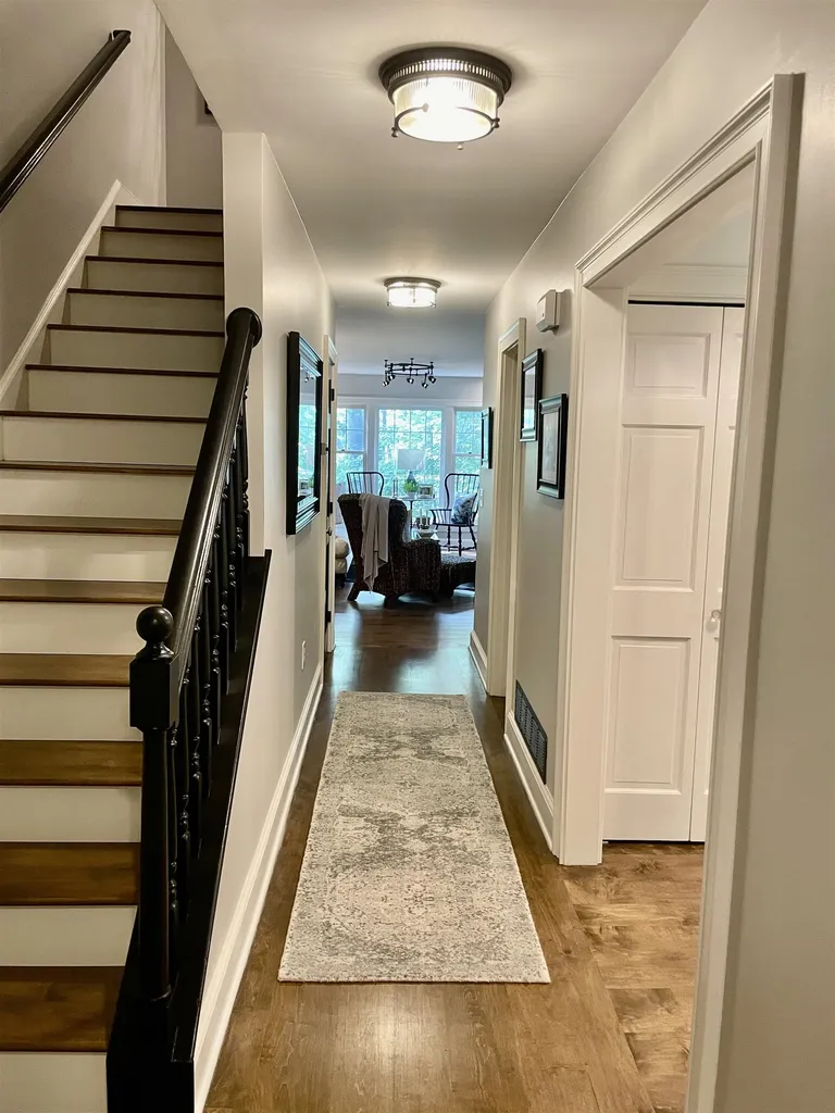 579 Sagamore Avenue Portsmouth NH 03801