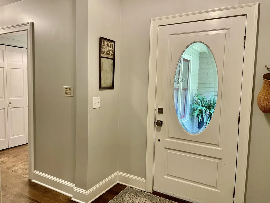 579 Sagamore Avenue Portsmouth NH 03801