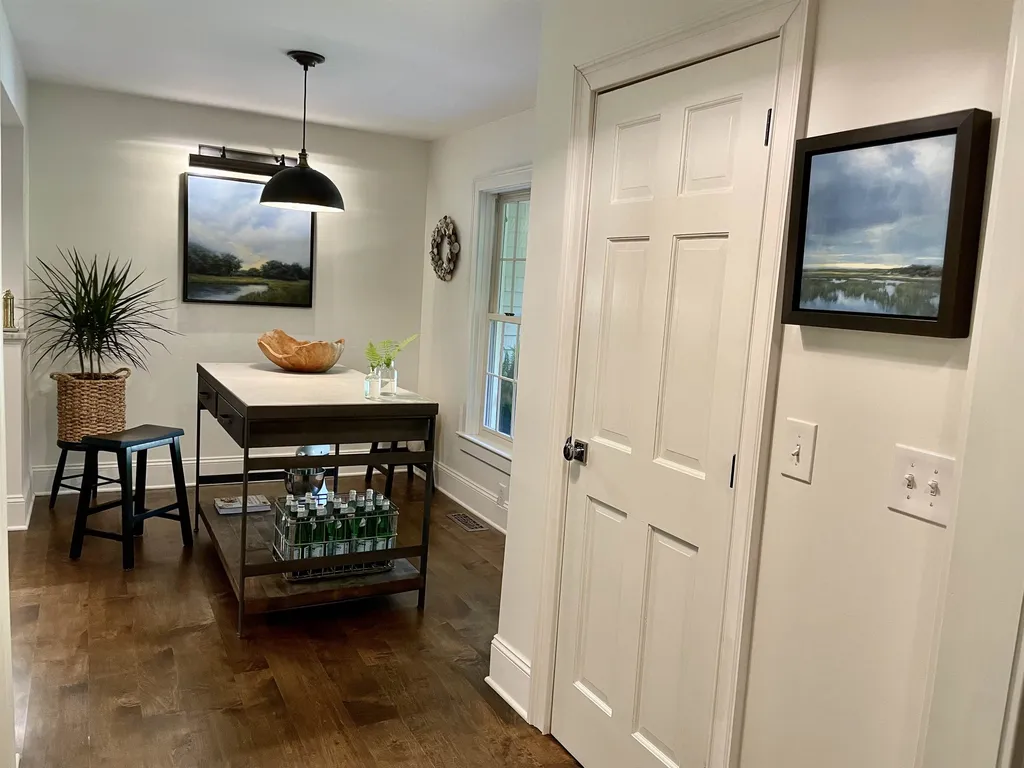 579 Sagamore Avenue Portsmouth NH 03801