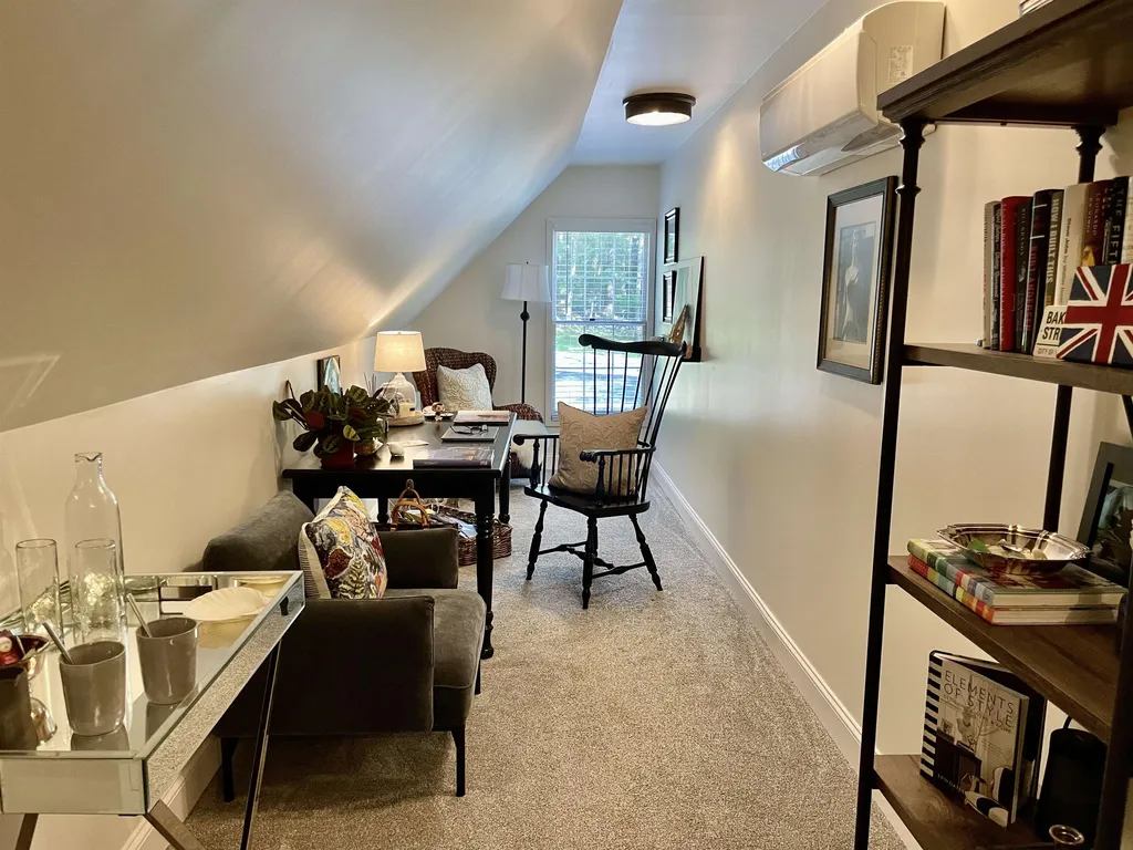 579 Sagamore Avenue Portsmouth NH 03801