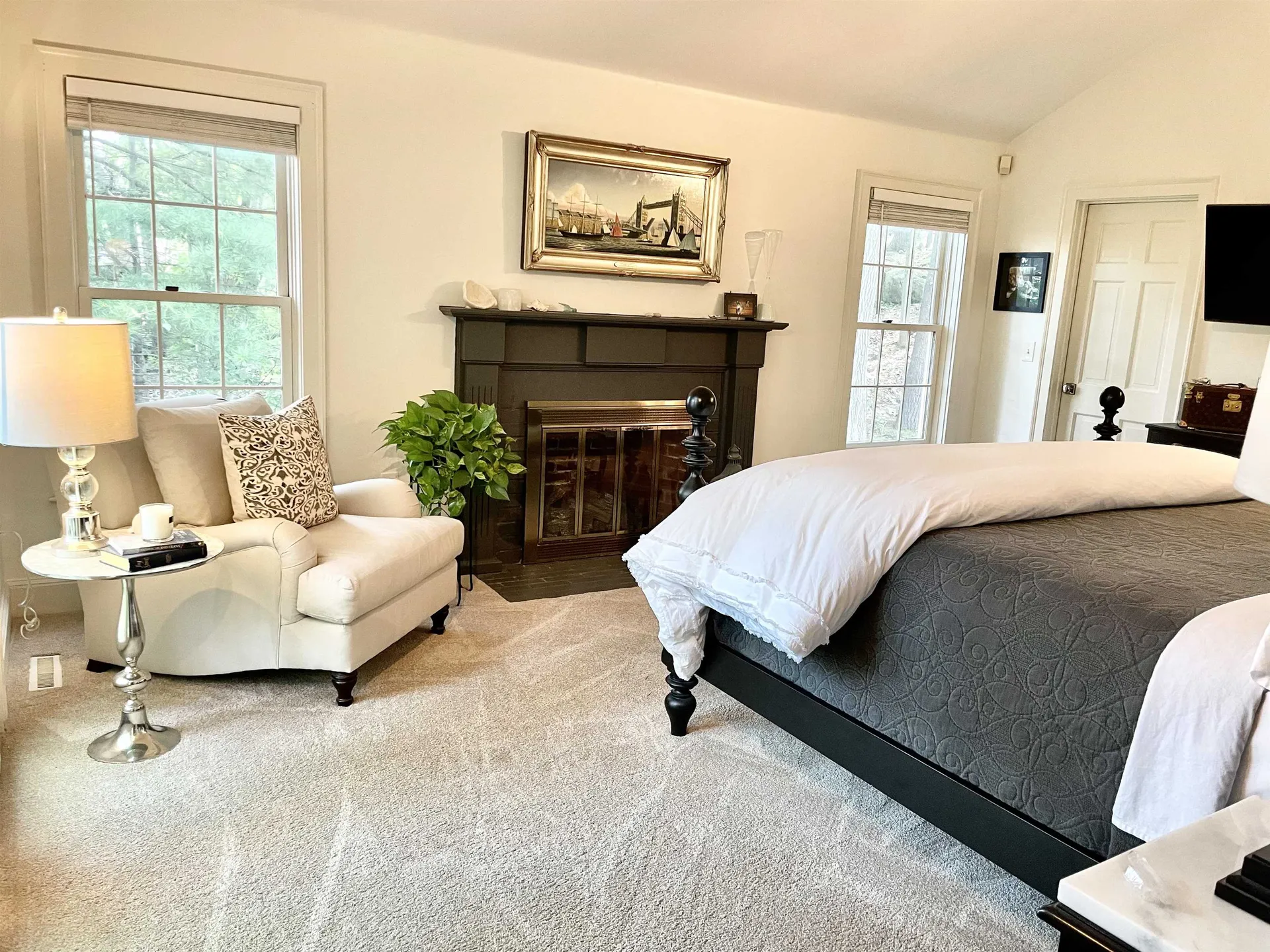 579 Sagamore Avenue Portsmouth NH 03801