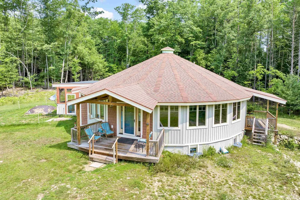 1207 Province Lake Road Wakefield NH 03830