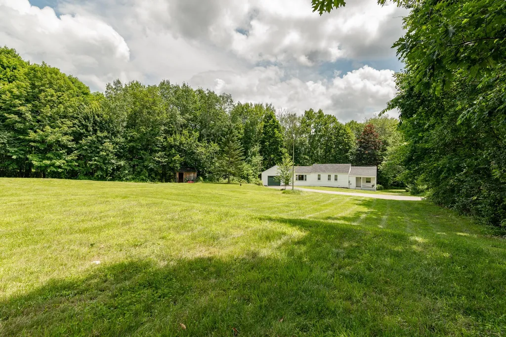 193 New Durham Road Alton NH 03809