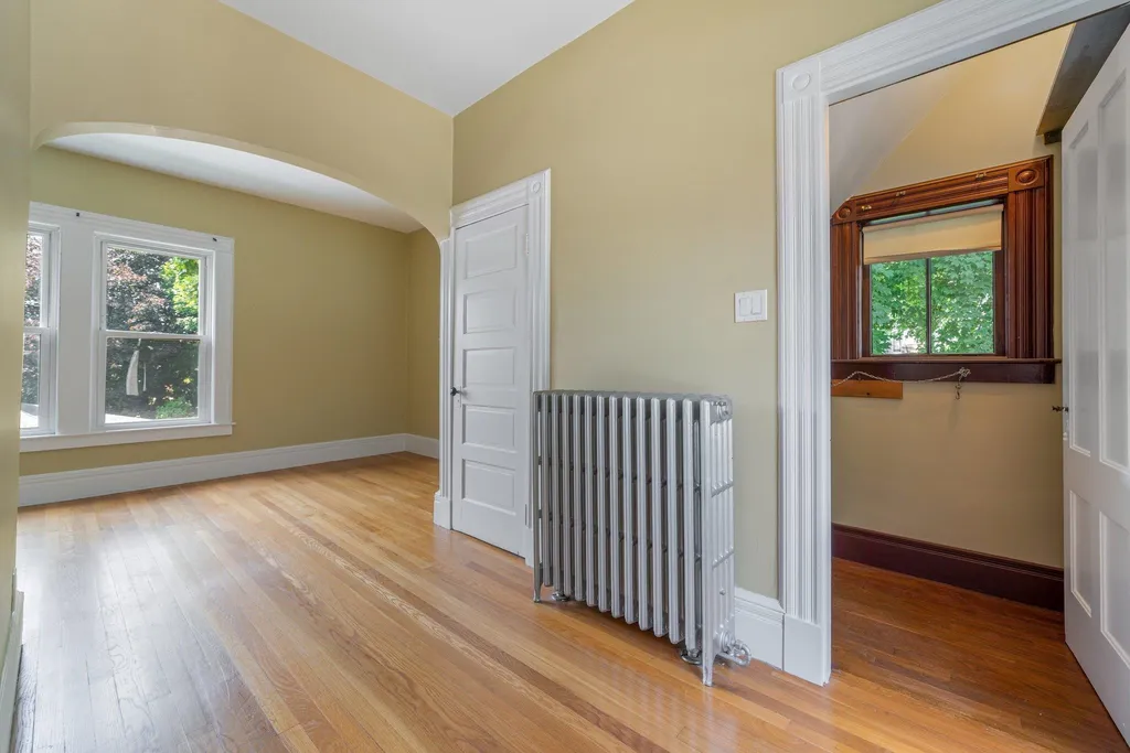 11 Maple Street Pembroke NH 03275