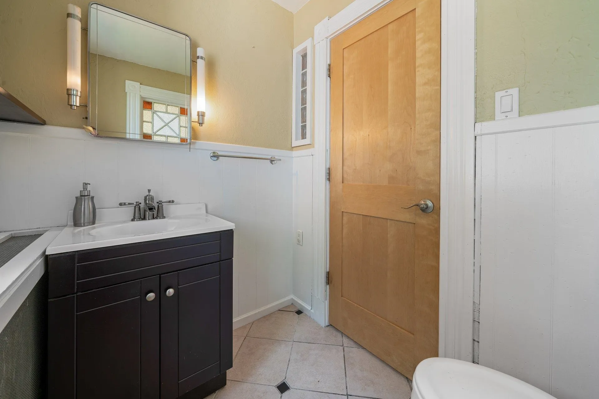 11 Maple Street Pembroke NH 03275