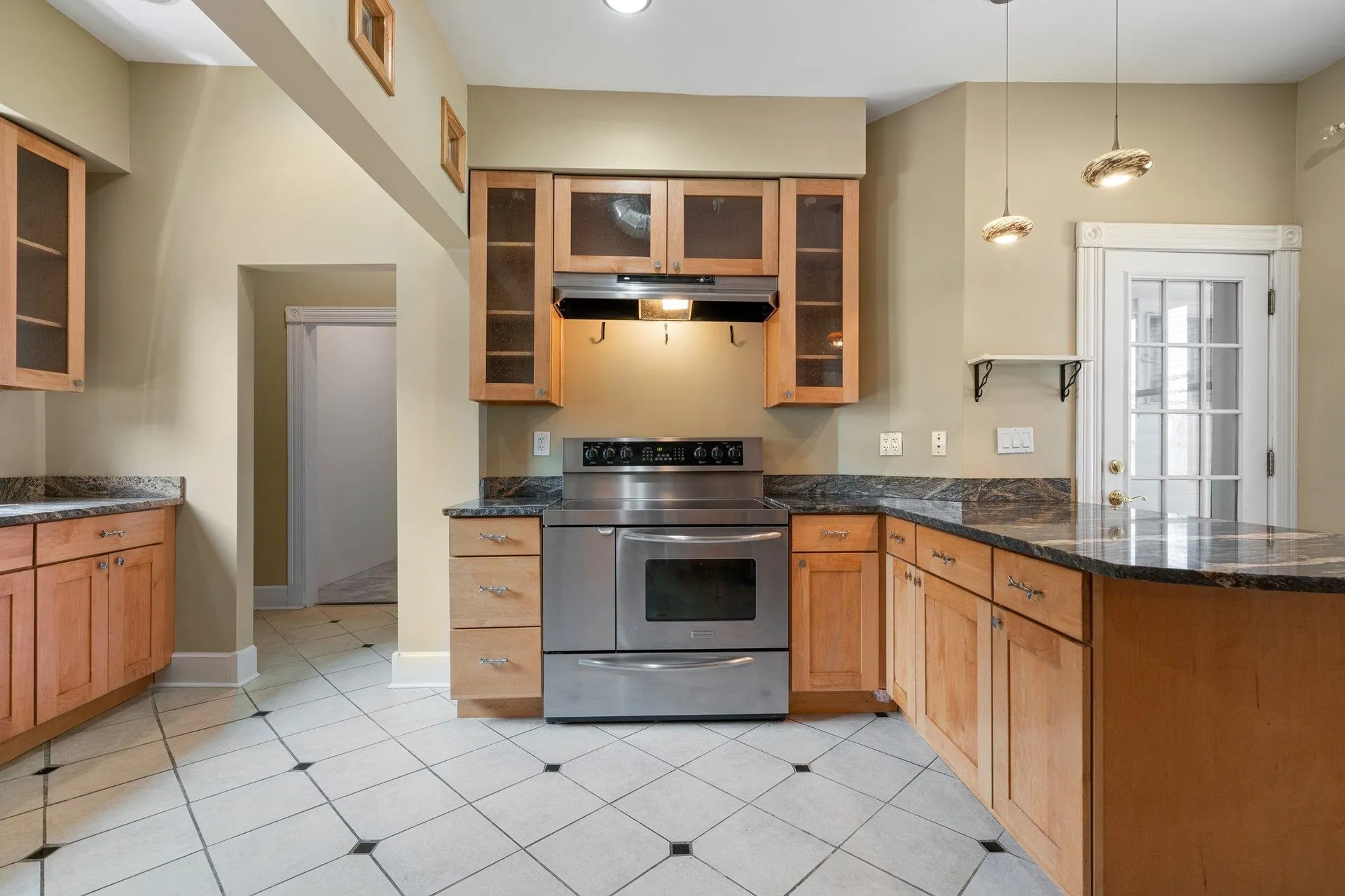 11 Maple Street Pembroke NH 03275