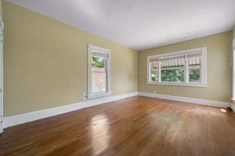 11 Maple Street Pembroke NH 03275