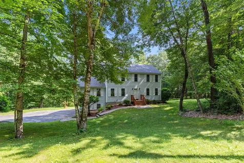 21 Fox Ridge Road Epping NH 03042