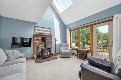 38 Starboard Way Laconia NH 03246