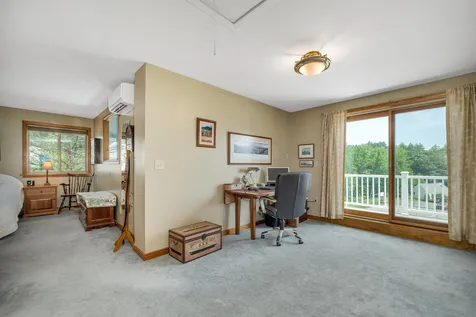 38 Starboard Way Laconia NH 03246