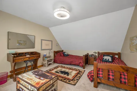 38 Starboard Way Laconia NH 03246