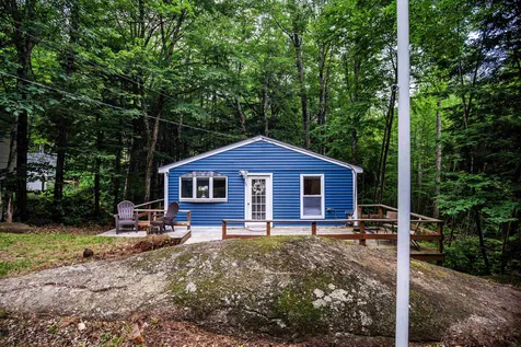 37 Spring Street Hillsborough NH 03244