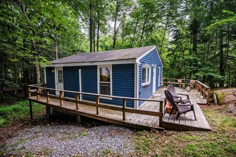 37 Spring Street Hillsborough NH 03244