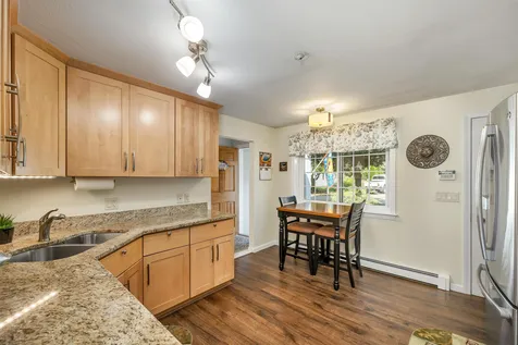 19 Magnolia Lane Laconia NH 03246