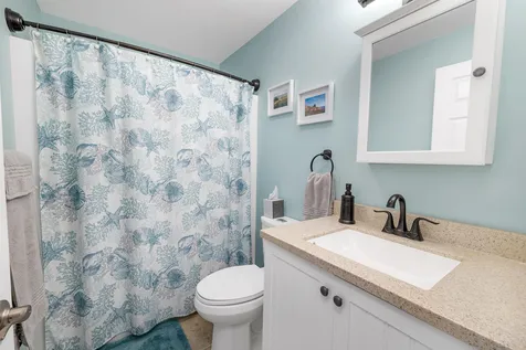 19 Magnolia Lane Laconia NH 03246