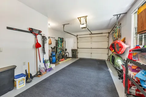 19 Magnolia Lane Laconia NH 03246
