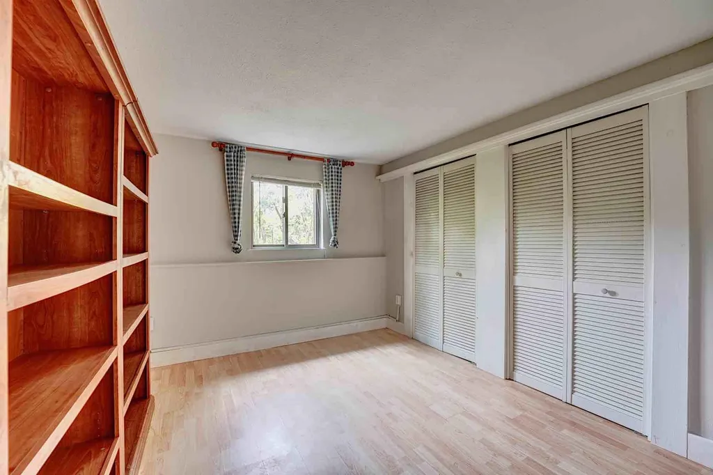 32 Gaita Drive Derry NH 03038