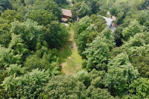 32 Gaita Drive Derry NH 03038