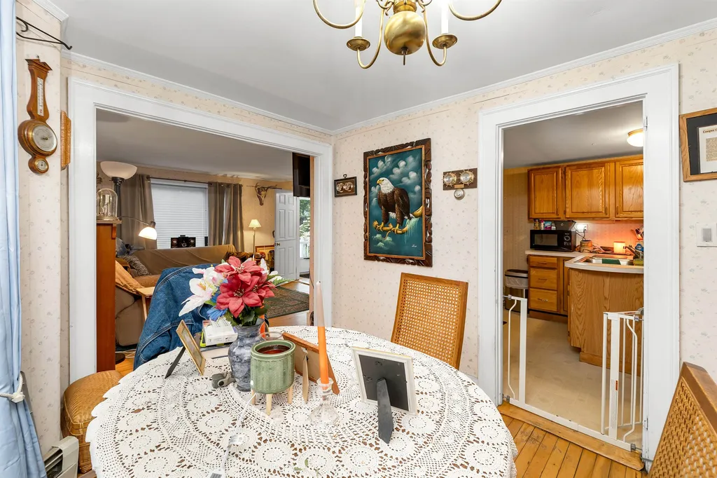 87 Belknap Street Laconia NH 03246