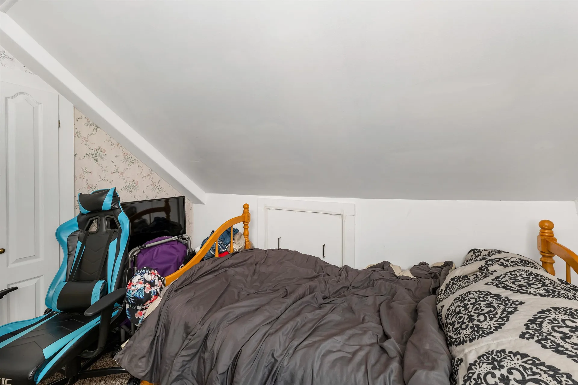 87 Belknap Street Laconia NH 03246