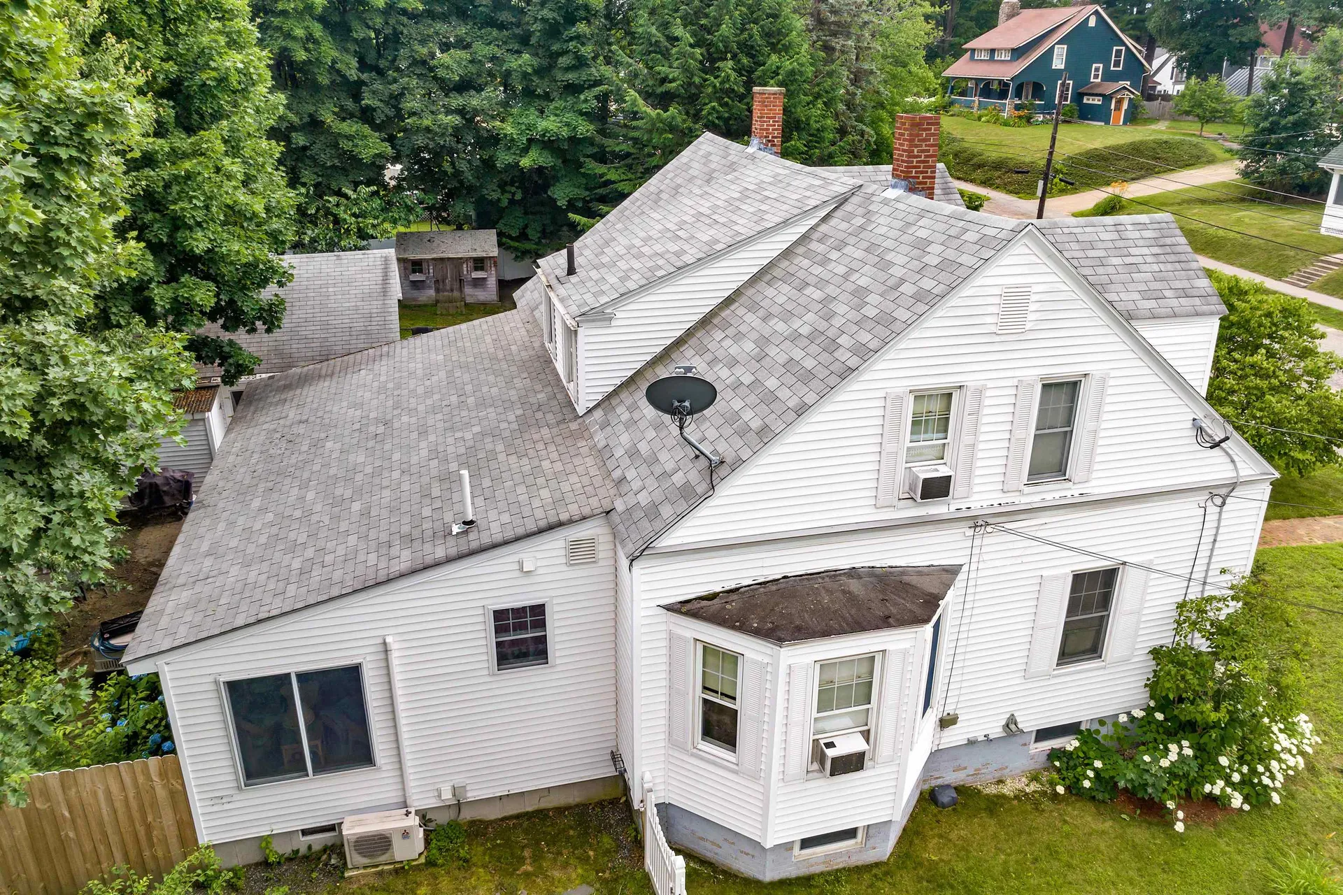 87 Belknap Street Laconia NH 03246