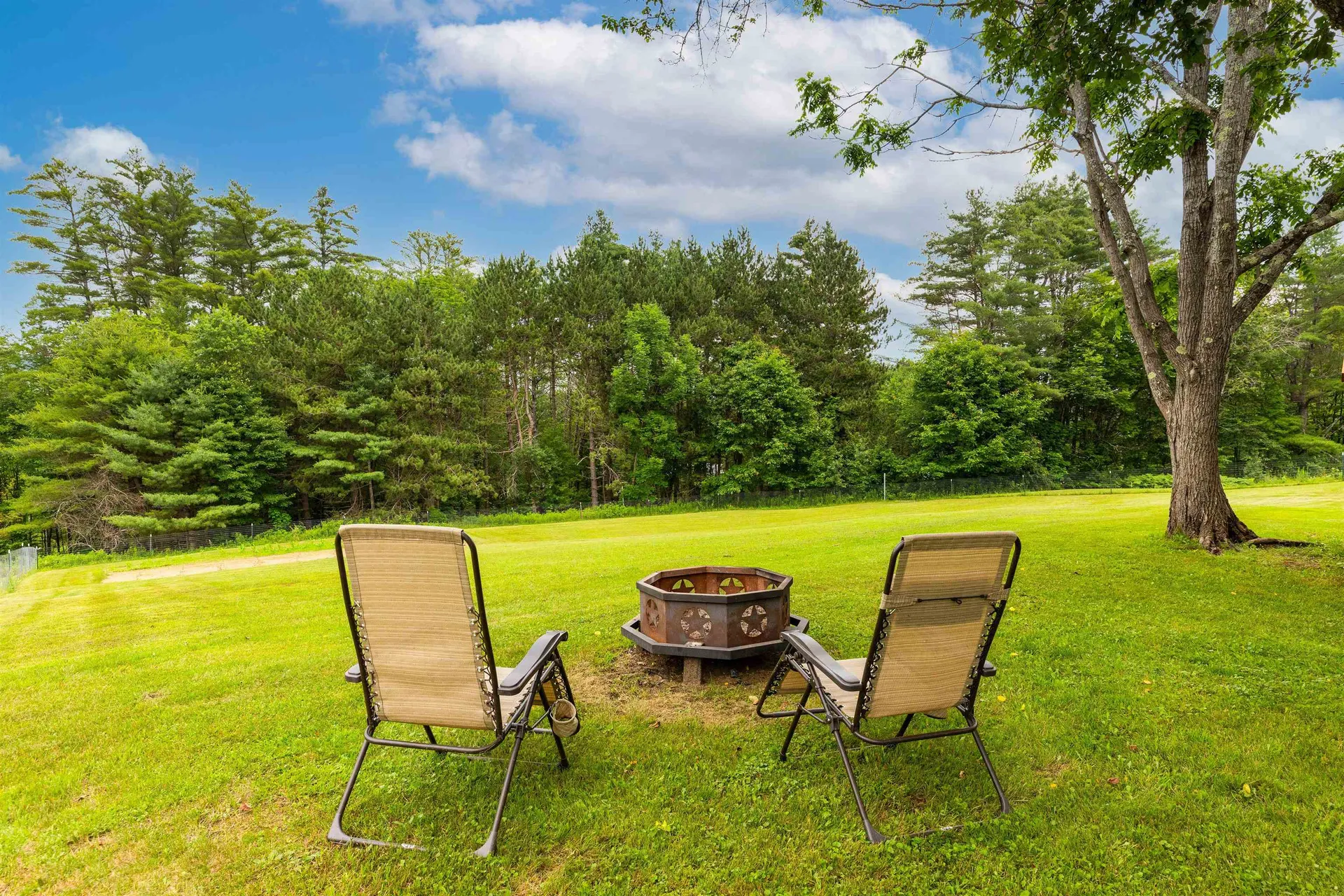432 South Road Bradford VT 05033