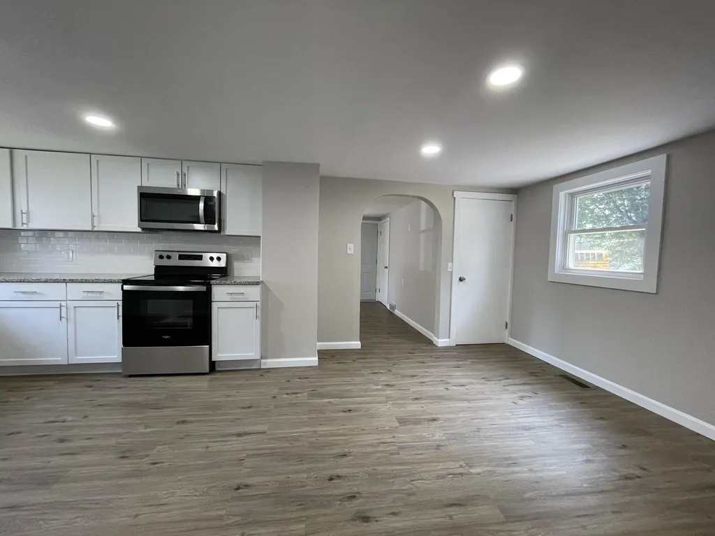 239 Broad Street Nashua NH 03063
