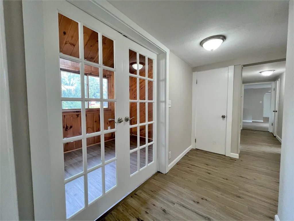 239 Broad Street Nashua NH 03063