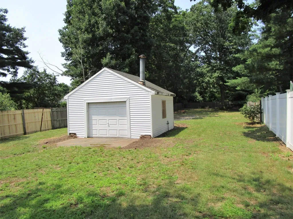 239 Broad Street Nashua NH 03063