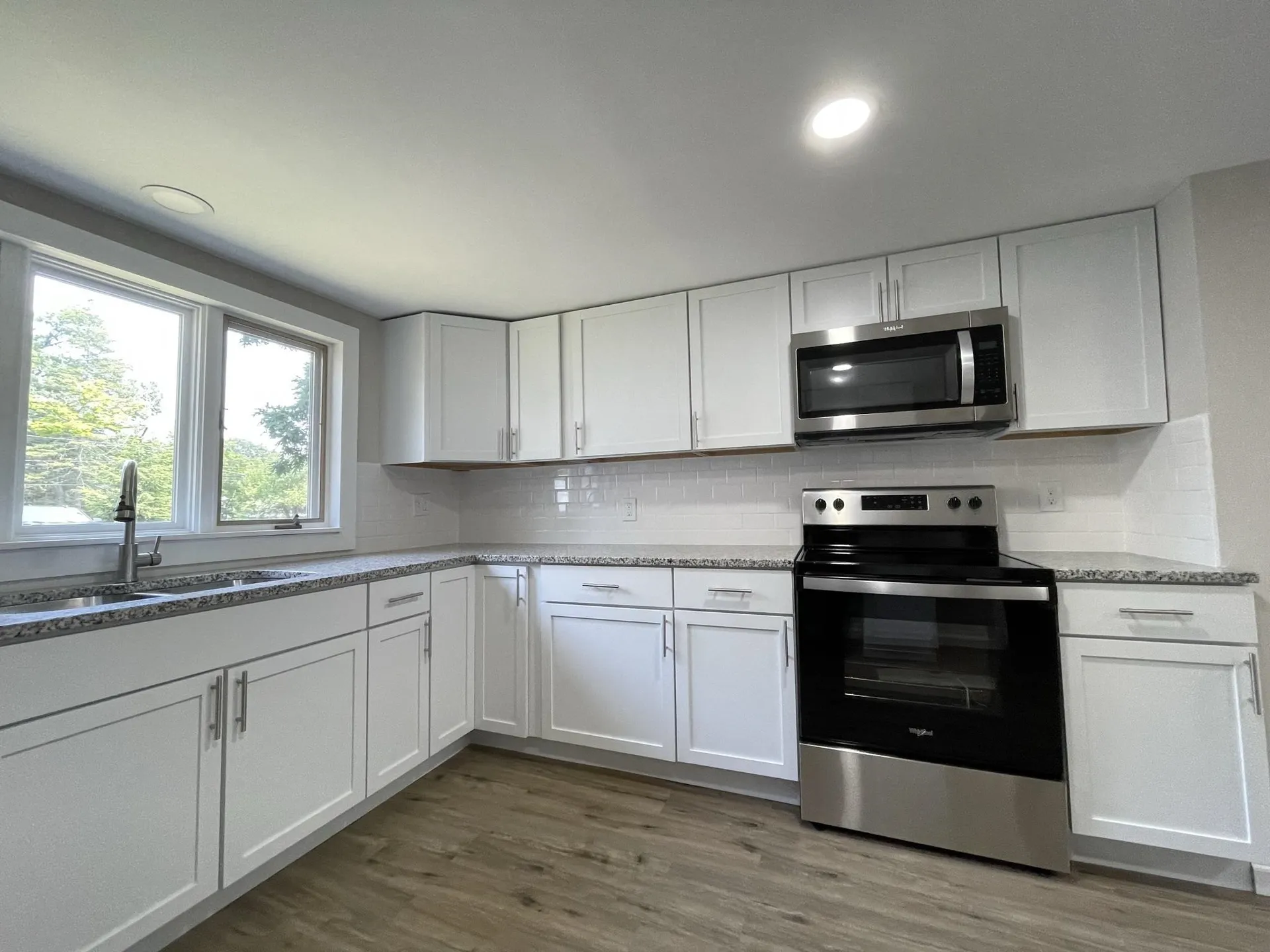 239 Broad Street Nashua NH 03063