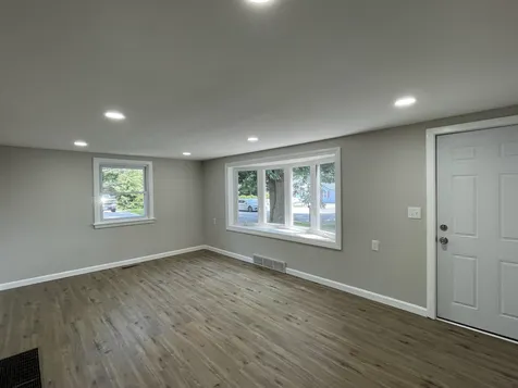 239 Broad Street Nashua NH 03063