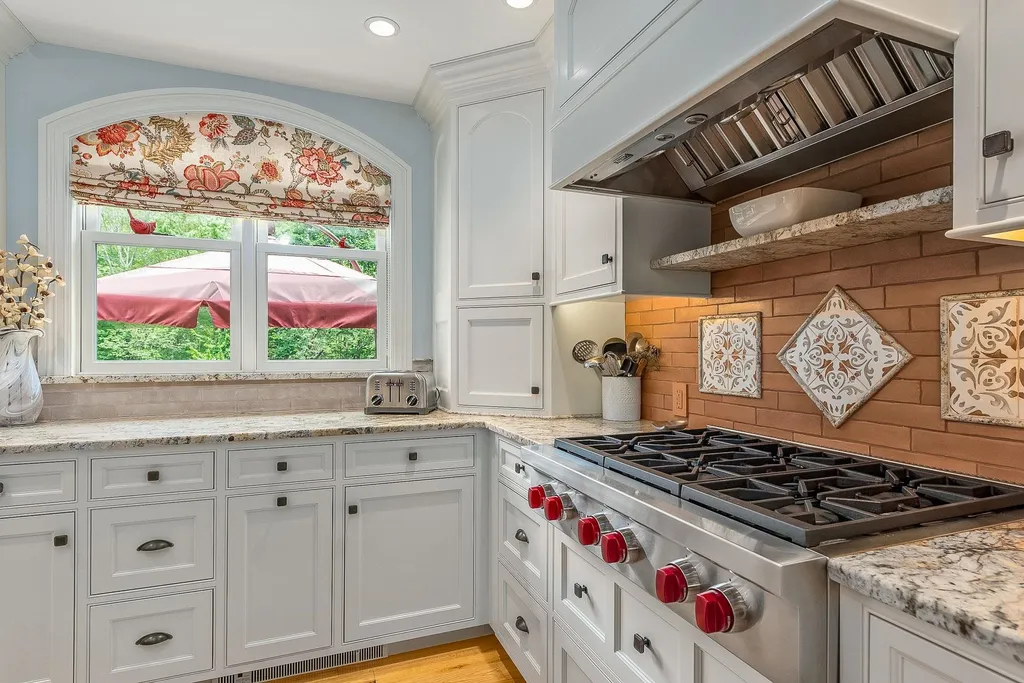 4 Partridge Hill Road Newfields NH 03856
