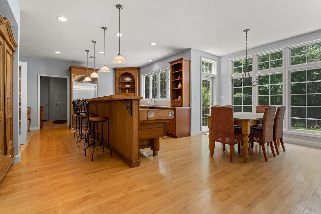 61 Gale Road Hampton NH 03842
