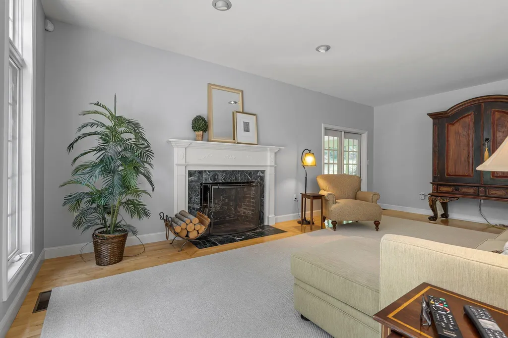 61 Gale Road Hampton NH 03842