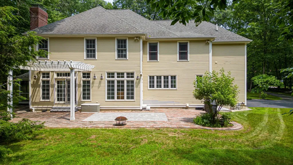 61 Gale Road Hampton NH 03842