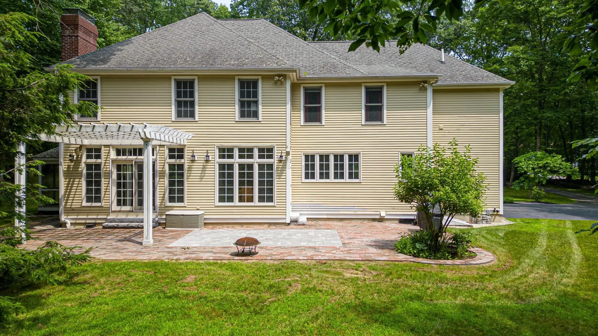 61 Gale Road Hampton NH 03842