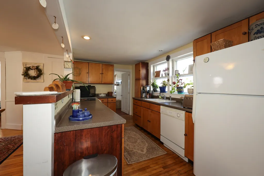 57 Union Street Peterborough NH 03458