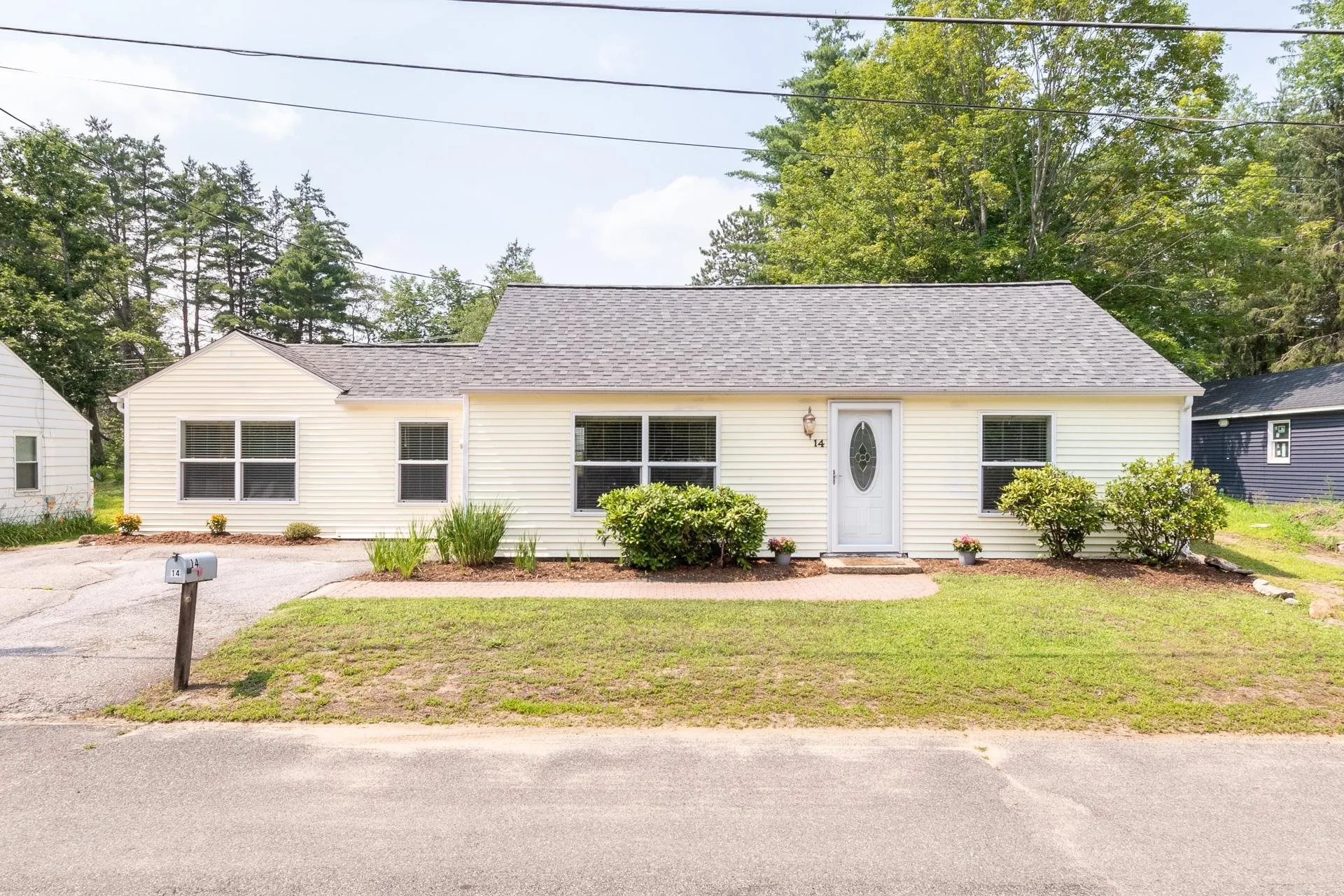 14 Circle Drive Meredith NH 03253
