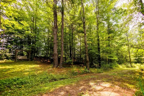 412 Flanders Memorial Road Weare NH 03281