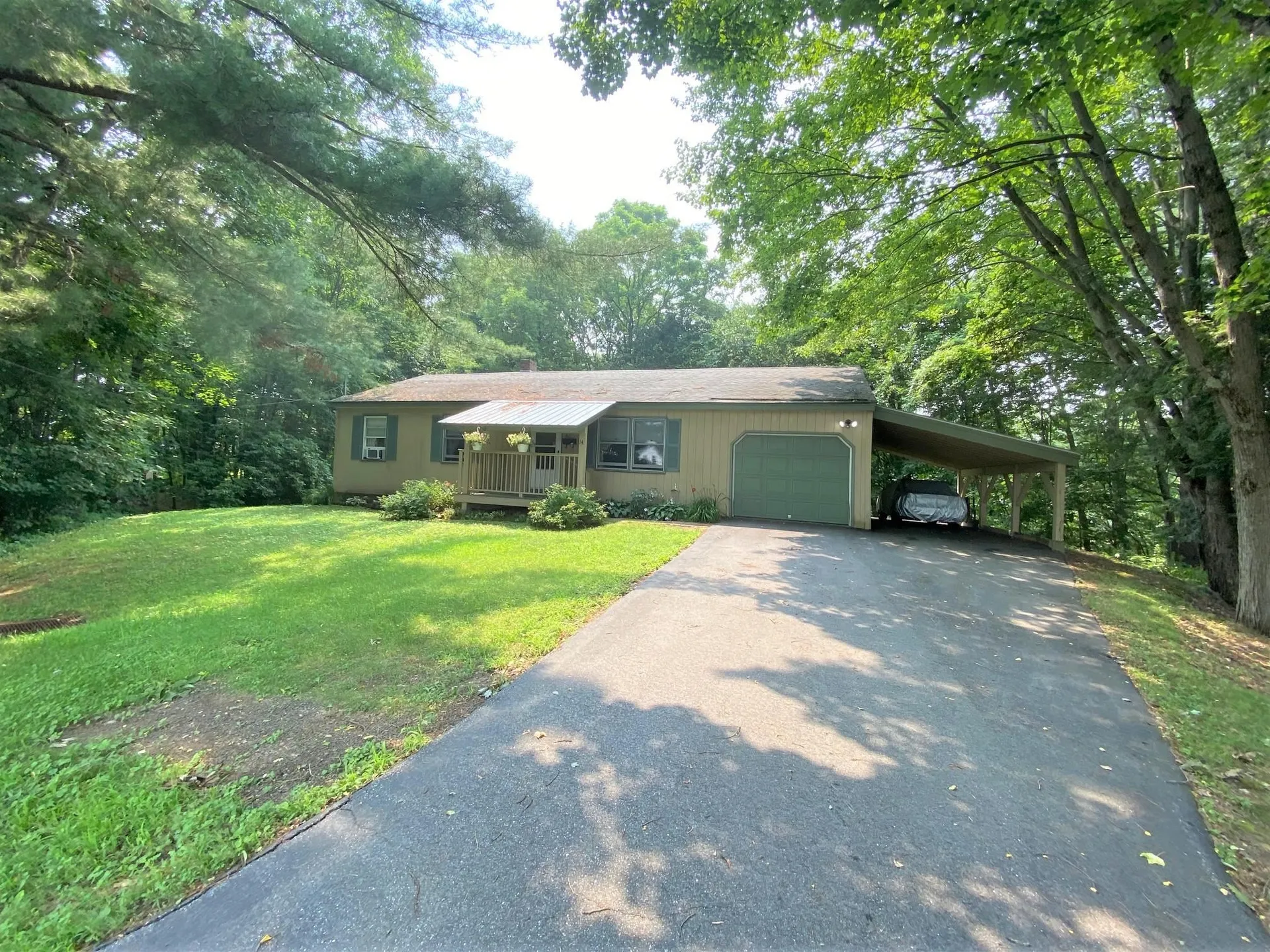 14 Bay Street Claremont NH 03743