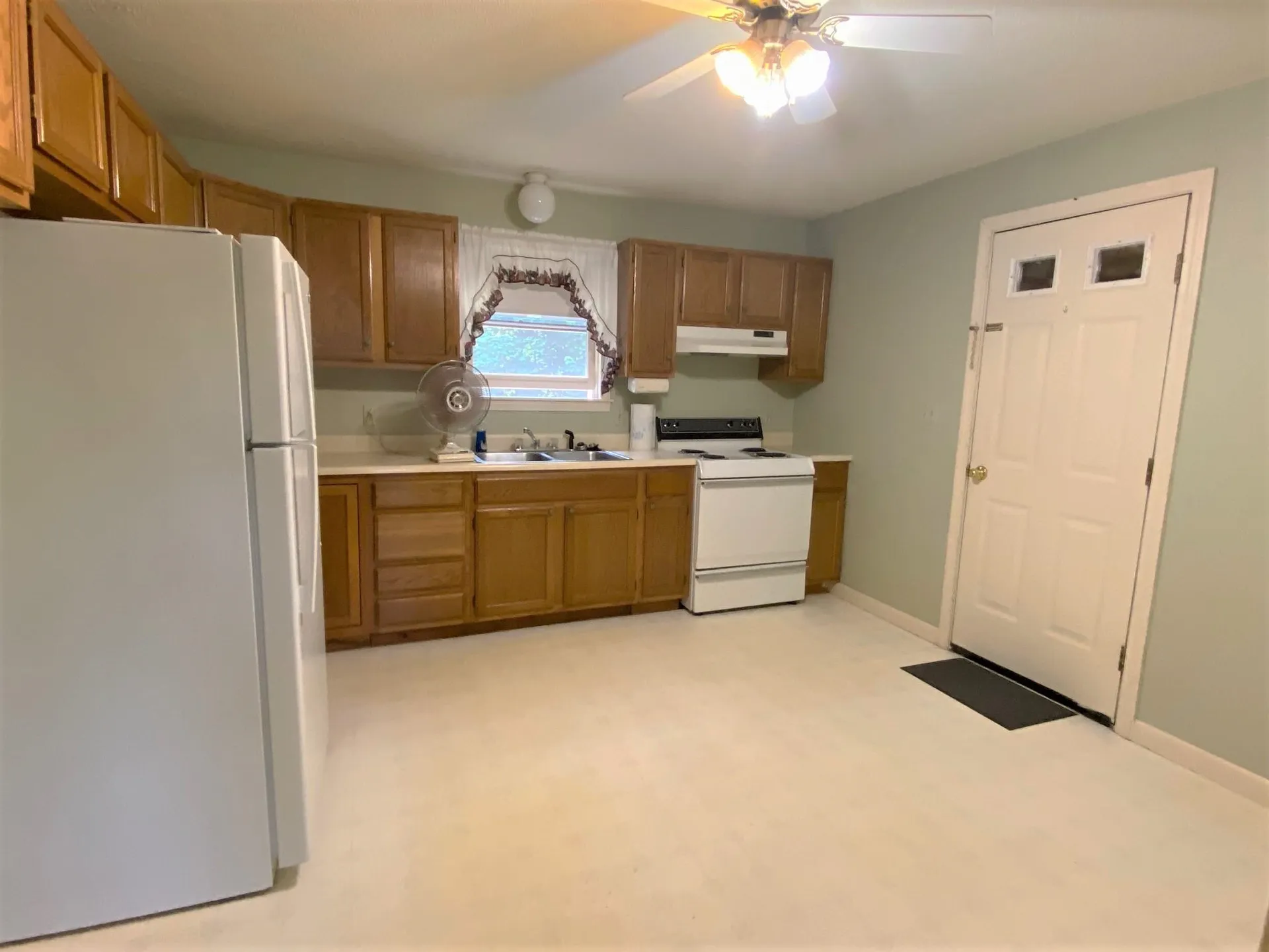 14 Bay Street Claremont NH 03743