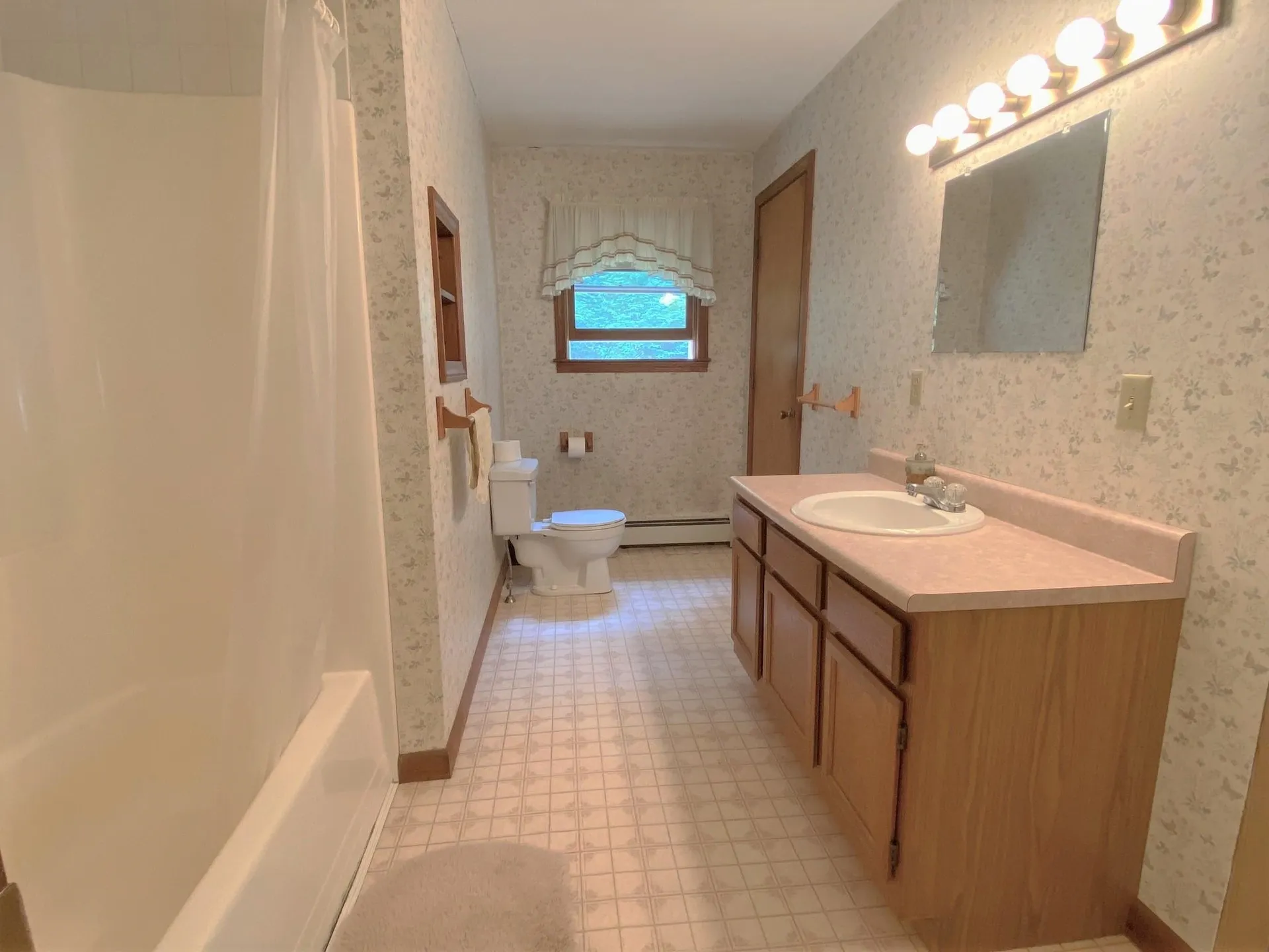 14 Bay Street Claremont NH 03743