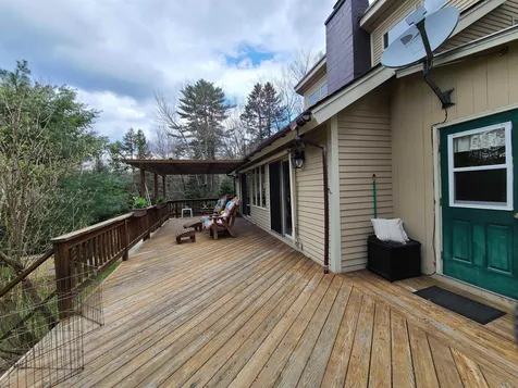 17 Stoney Brook Road Newbury NH 03255