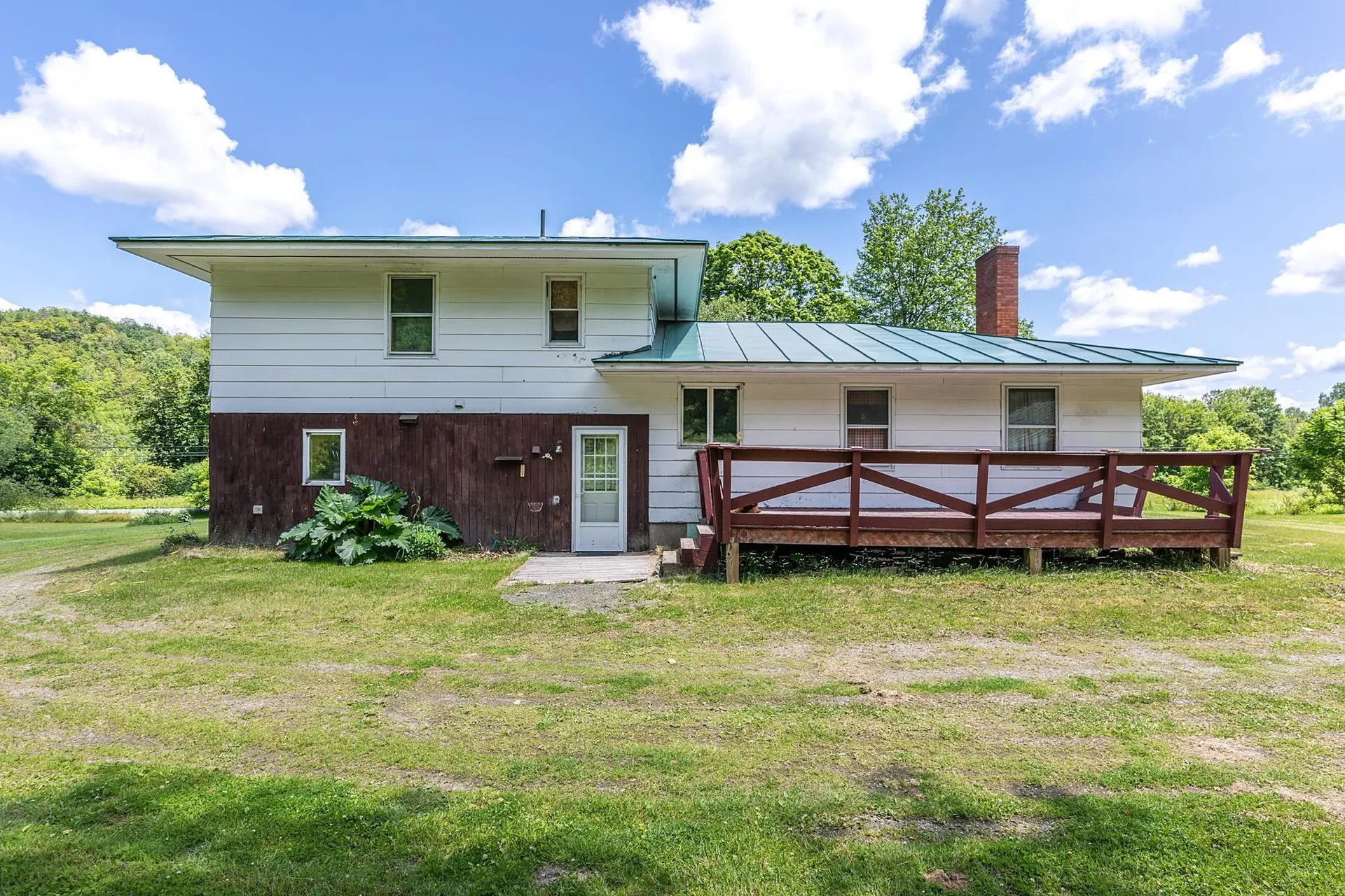 3158 Old River Road Hartford VT 05001